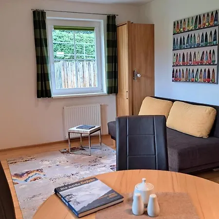 Appartamento Zirkl / Haus Gloria *