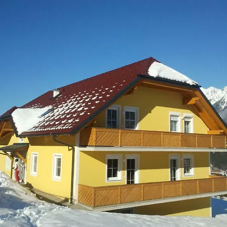 Zirkl / Gloria Haus im Ennstal