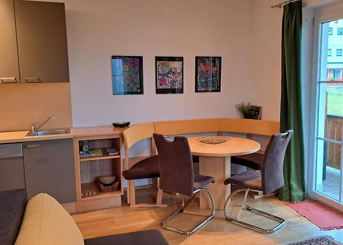 Zirkl / Gloria * 하우스 임 엔슈탈